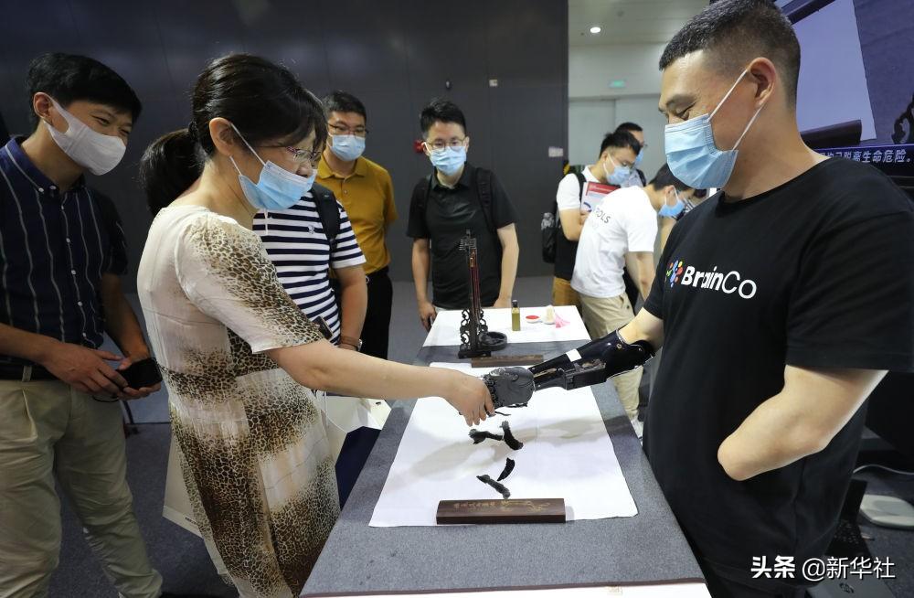 增项有建筑工程施工总承包贰级 第326页